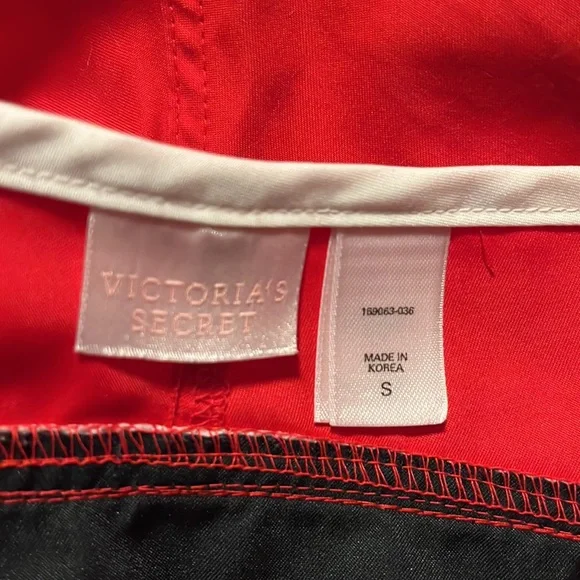 Victoria’s Secret Board Shorts - Picture 5 of 5